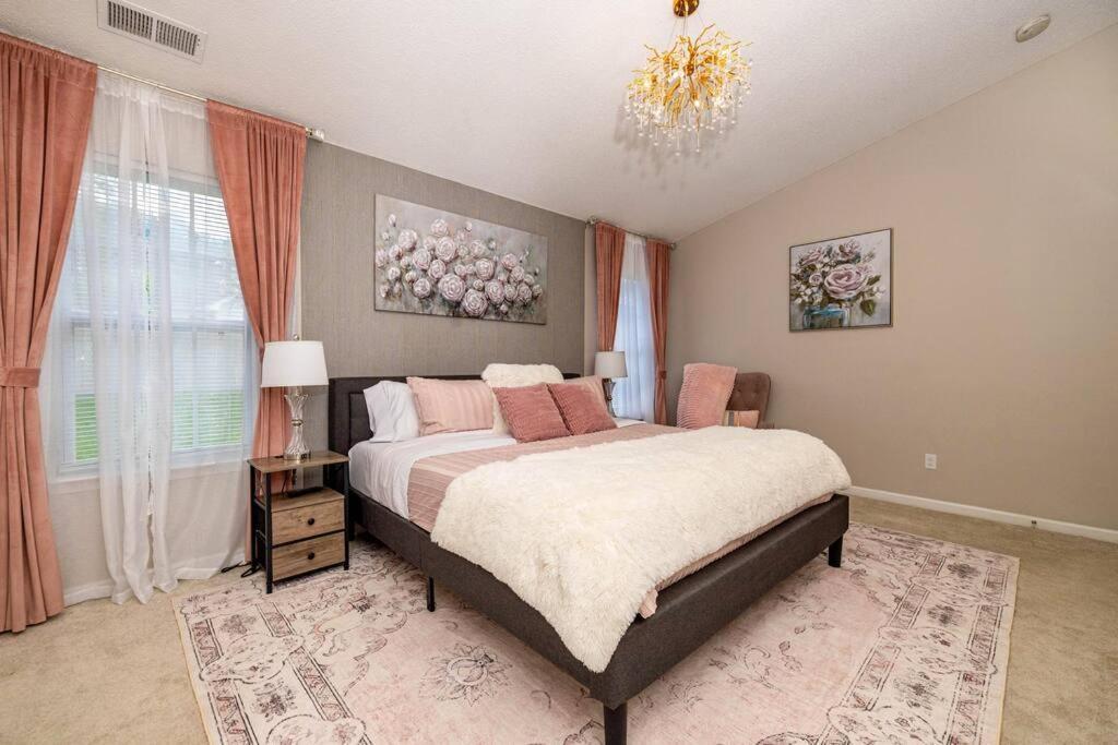 Queen City Family-Friendly Entire House, Charlotte Kültér fotó